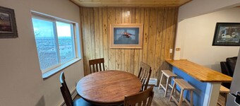 Serenity Adventures - Harborview Lookout Loft