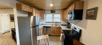 Serenity Adventures - Harborview Lookout Loft