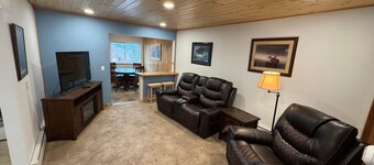 Serenity Adventures - Harborview Lookout Loft