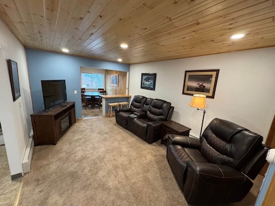 Serenity Adventures - Harborview Lookout Loft