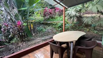 Standard Room, Mountain View | Outdoor dining