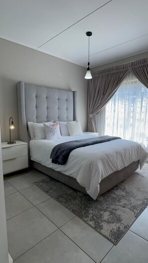 3 Schlafzimmer, Bügeleisen/Bügelbrett, WLAN, Bettwäsche