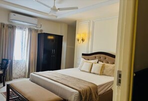 Værelse med 2 enkeltsenge