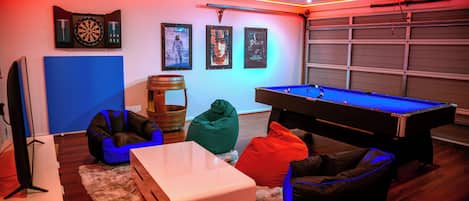 Spielezimmer