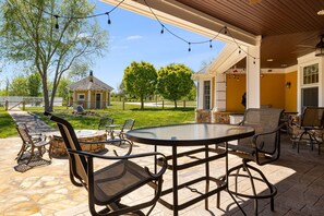 5 habitaciones y acceso a internet 