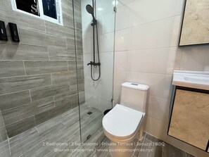 Bidet, soap, toilet paper - The Duo by Suarez Properties | Jacuzzi & BBQ (Playa Juan Dolio)