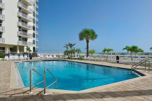 House, Accessible - Penthouse 3A Gulf Water Views Beach Gear (Fort Myers Beach)