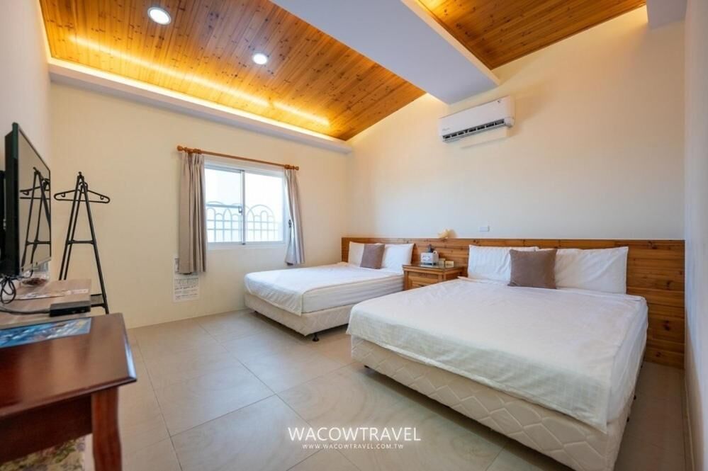 標準四人房, 城市景觀