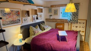 2 bedrooms, desk, travel crib, WiFi