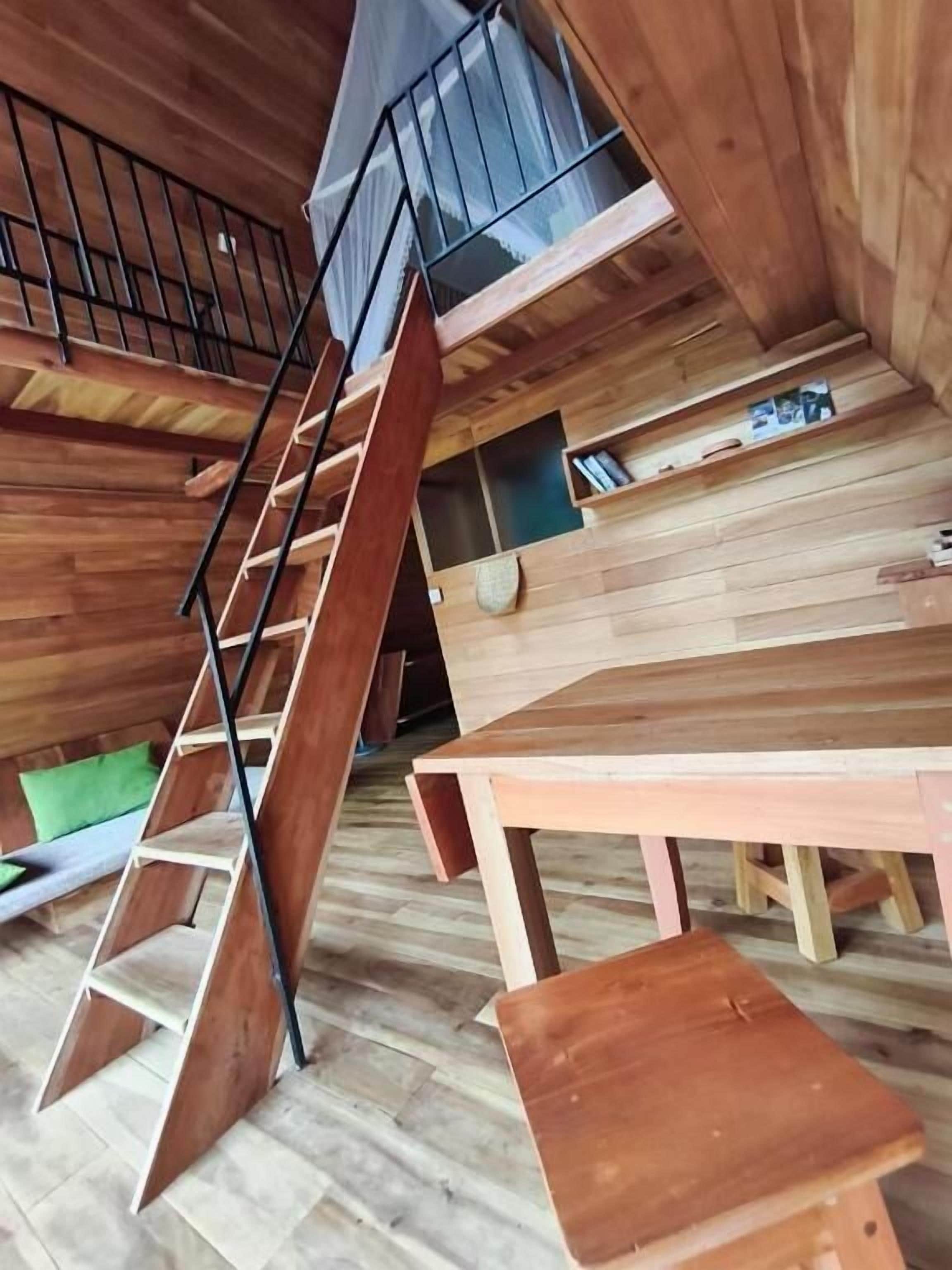 Superior Chalet, Balcony, Hill View | Interior