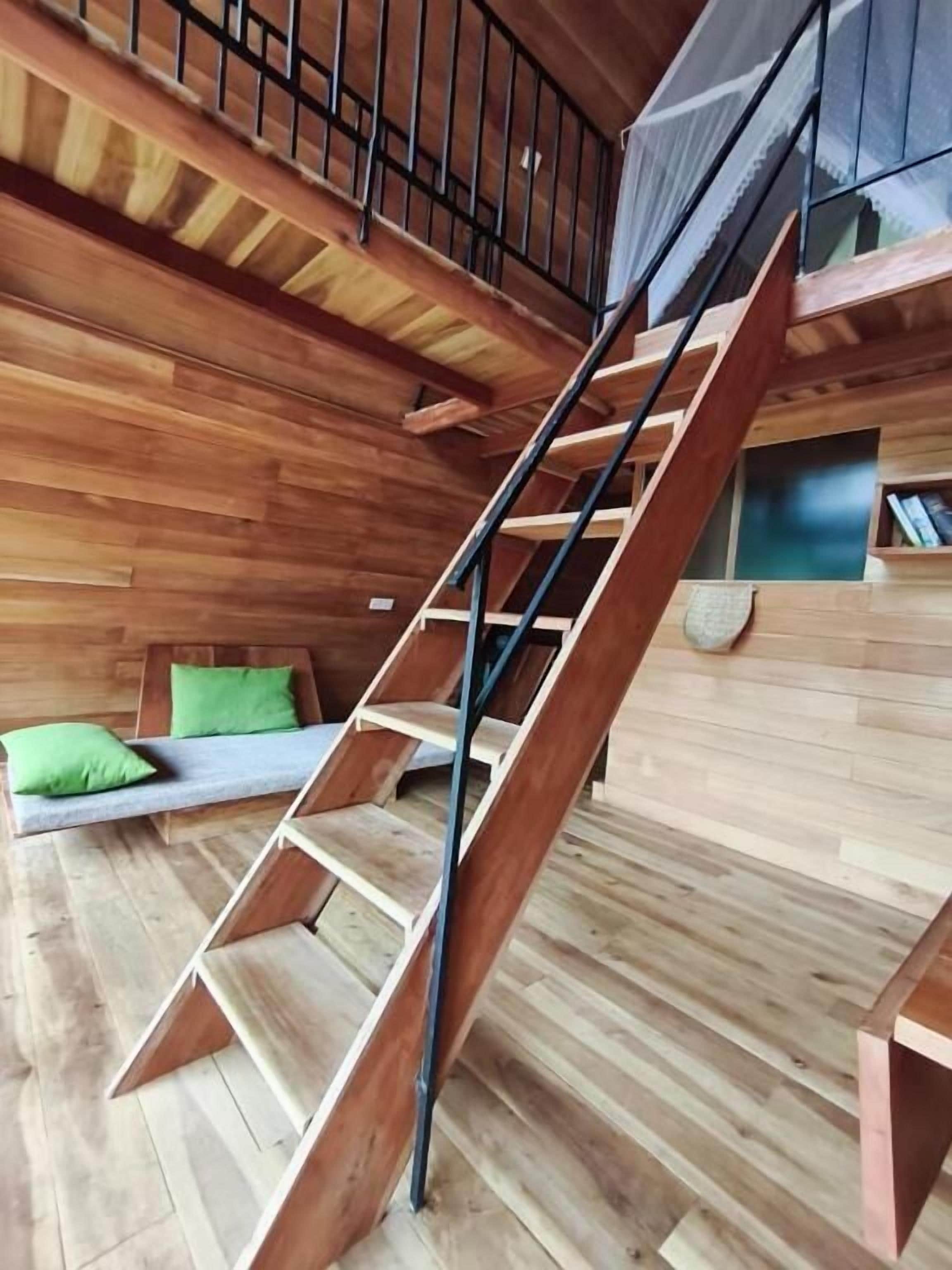 Superior Chalet, Balcony, Hill View | Interior