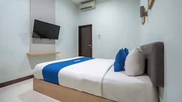 Standard Double Room | Desk, free WiFi