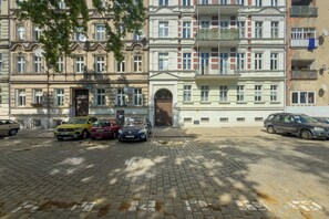 Exterior - Comfortable Apartment | Close to Wroclaw's Attractions (Wrocław)
