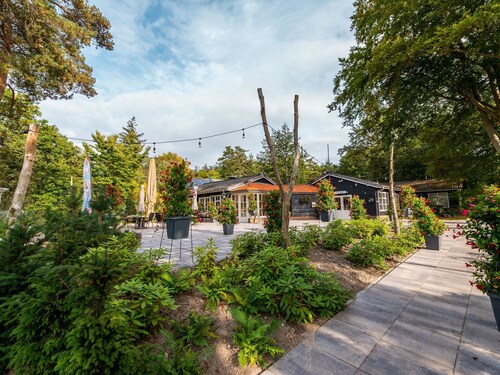 Vakantiepark De Wiltzangh - Veenborg Lodge by Interhome