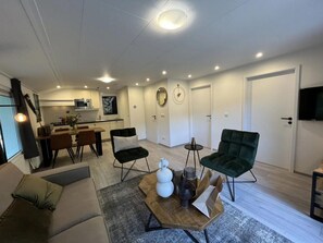 TV - Vakantiepark De Wiltzangh - Houtenborg Lodge by Interhome (Ruinen)