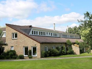 Exterior - Bungalowpark Landsrade - Geschakelde Bungalow 15 by Interhome (Gulpen)