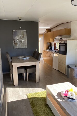 Dining - RBR 1253 - Beach Resort Kamperland by Interhome (Kamperland)