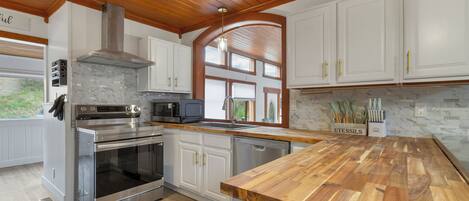 Microwave, oven, stovetop, dishwasher