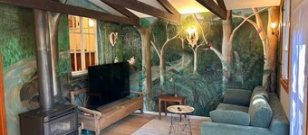 Centrally located two-bedroom cottage in the scenic township of Noojee