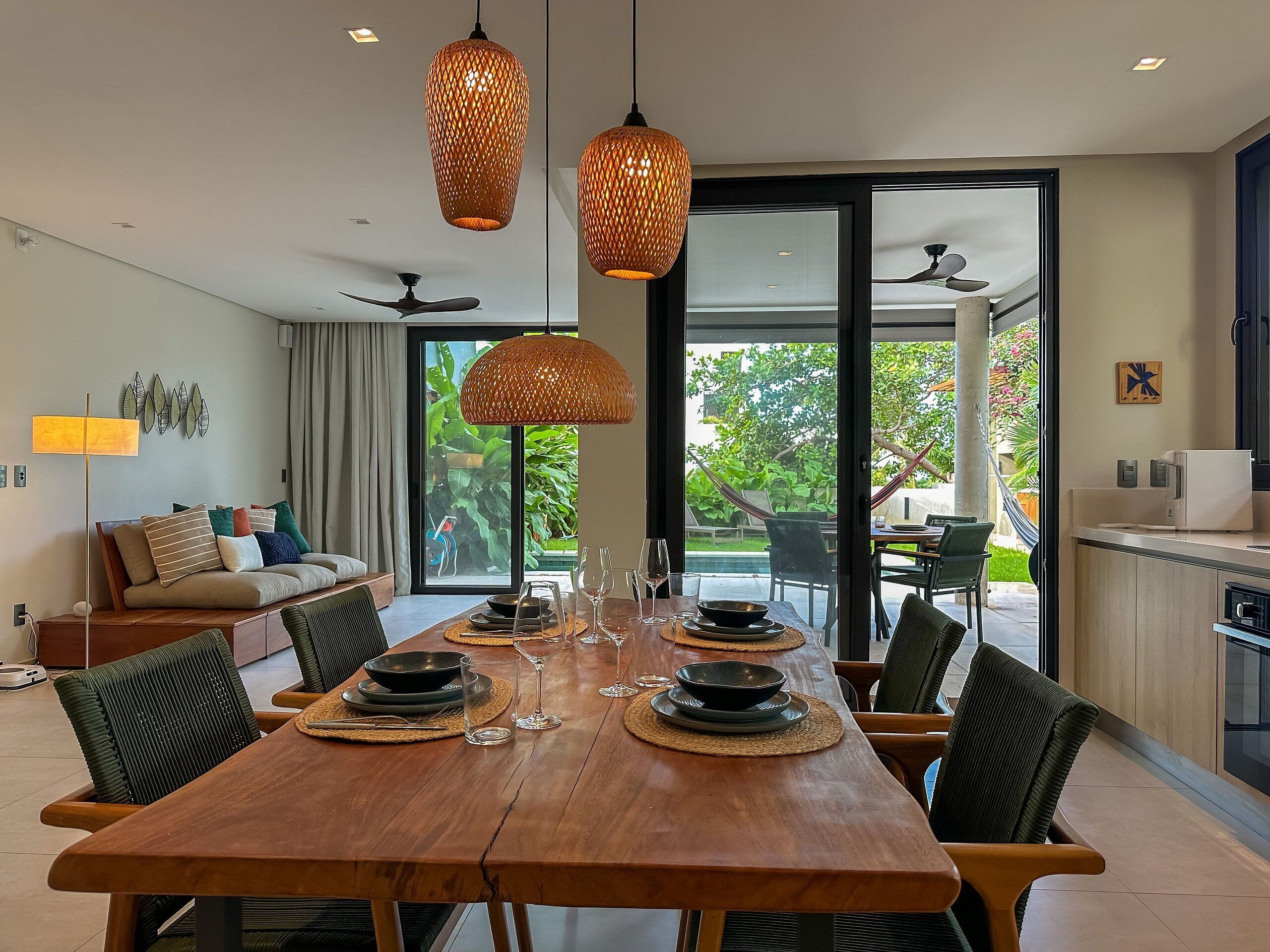 Apartemen Mewah | Tempat makan