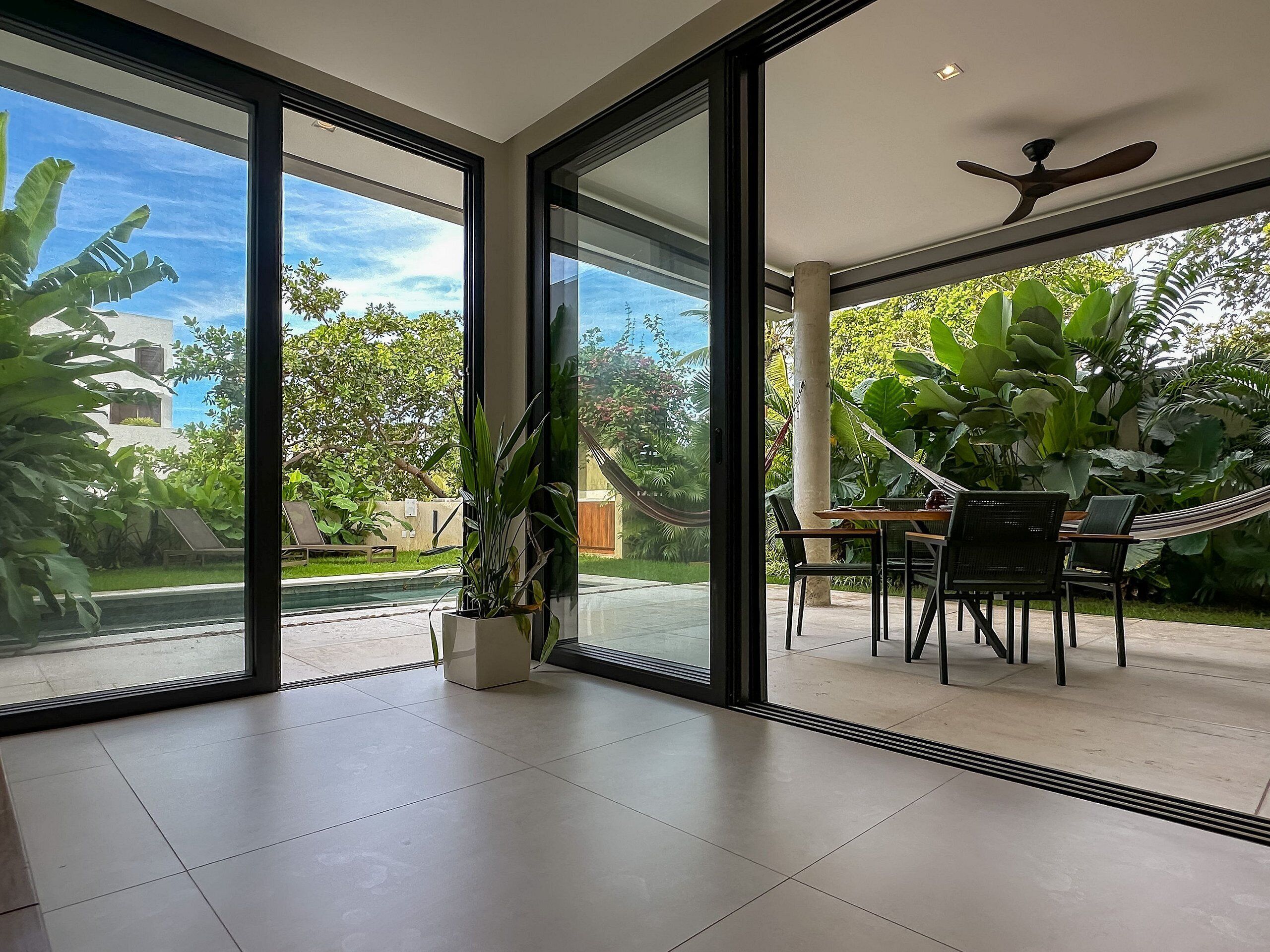 Apartamento superluxo | Opções para refeição