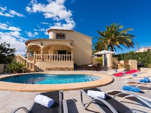 Pool - Villa Llobell - PlusHolidays by Interhome (Moraira)