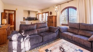 TV - Villa Sabine - PlusHolidays by Interhome (Benissa)