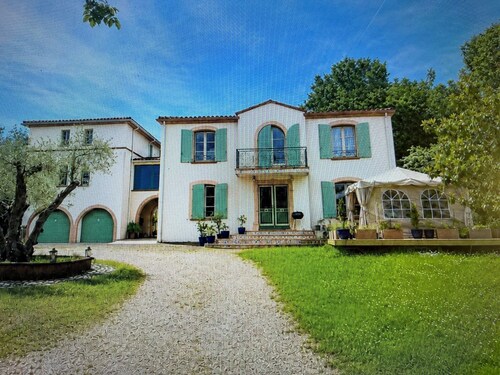 Les Roses - Bastide de l'Olivier82