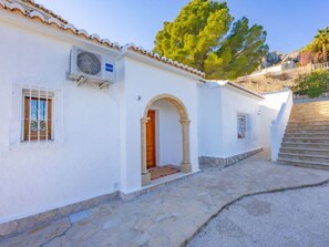 Unclassified image, 3 of 52, button - Villa Lehman - PlusHolidays by Interhome (Calpe/Calp)