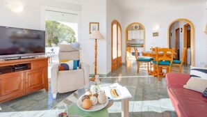 TV - Villa Lehman - PlusHolidays by Interhome (Calpe/Calp)