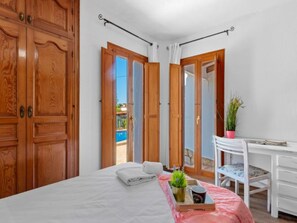 Room - Villa Rebeca - PlusHolidays by Interhome (Calpe/Calp)