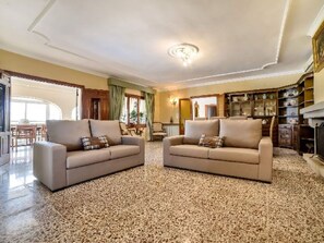 Living area - Villa Puchero - PlusHolidays by Interhome (Calpe/Calp)