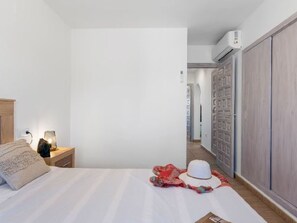 Unclassified image, 2 of 49, button - Villa Meile - PlusHolidays by Interhome (Calpe/Calp)