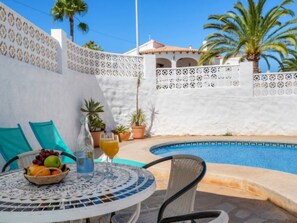 Outdoor dining - Villa Maeva - PlusHolidays by Interhome (Calpe/Calp)
