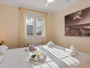 Room - Villa Mila 10 - PlusHolidays by Interhome (Calpe/Calp)