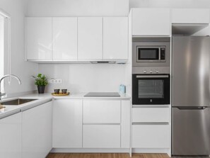 Fridge, microwave, oven, dishwasher - Villa Amanecer - Plus by Interhome (Calpe/Calp)