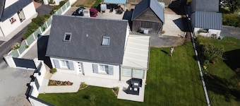 85 m² house 250 metres from the beach