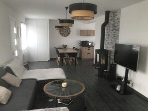 Living area - 85 m² house 250 metres from the beach (Asnelles)