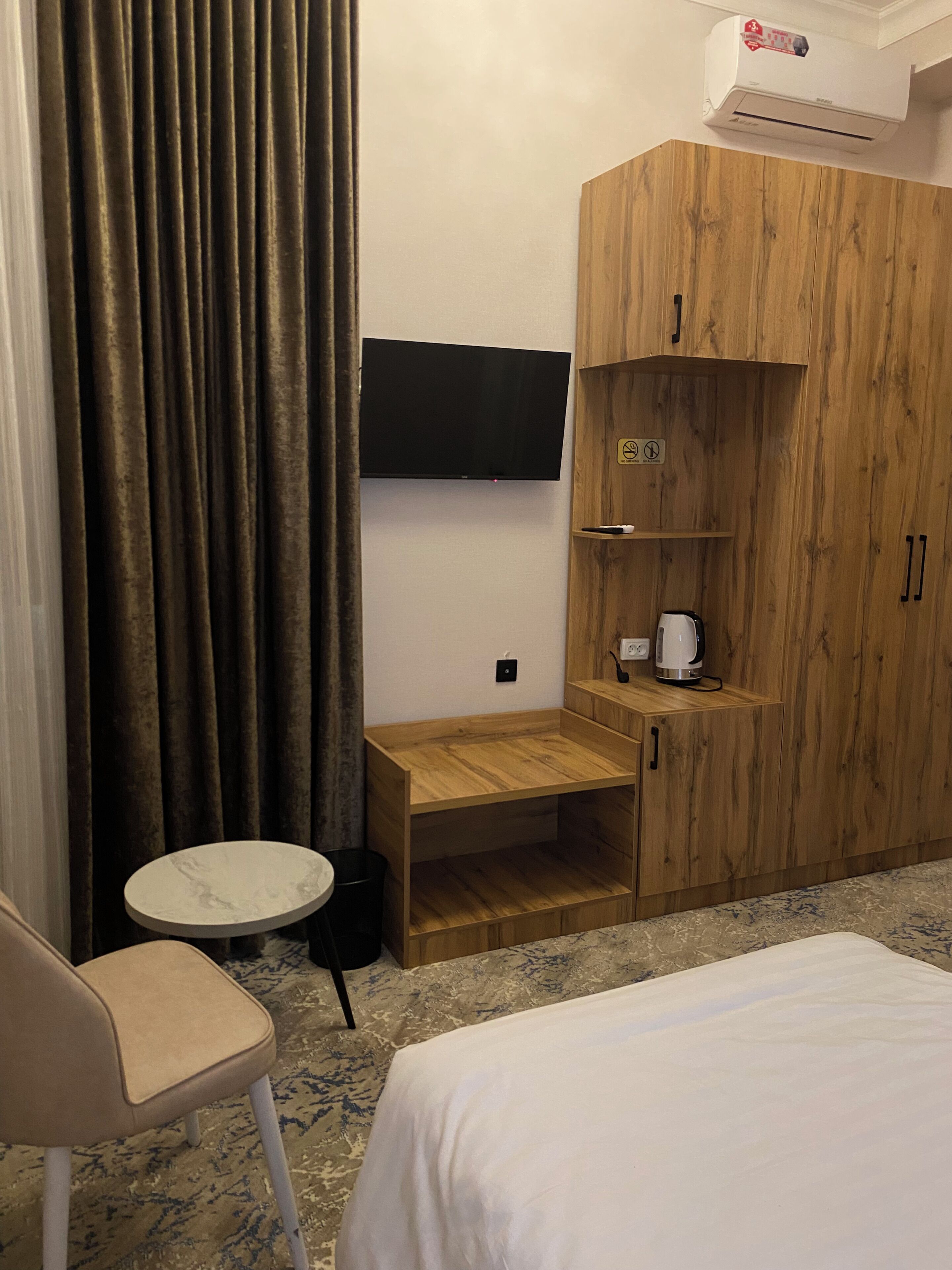 Deluxe Double Room, Balcony, City View