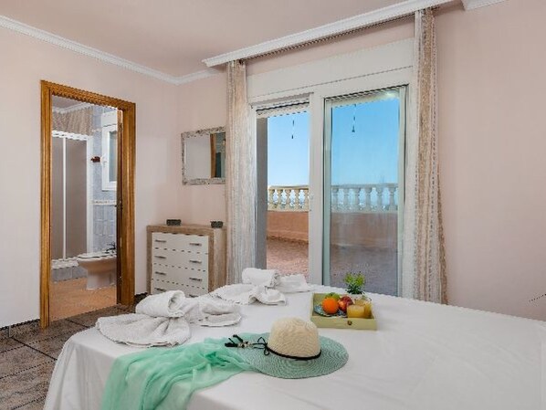 Room - Villa Fina - PlusHolidays by Interhome (Calpe/Calp)