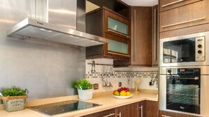 Private kitchen - Villa Dorada - Plusholidays by Interhome (Calpe/Calp)