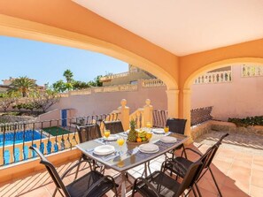 Outdoor dining - Villa Amanda - Plusholidays by Interhome (Calpe/Calp)