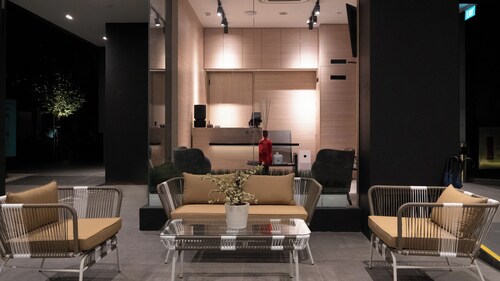 Vichaus Serviced Apartment