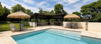 Maison de Guillegorce - Large house with private pool in the countryside