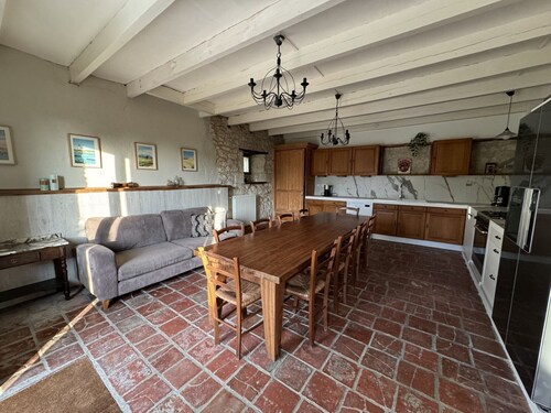 Maison de Guillegorce - Large house with private pool in the countryside