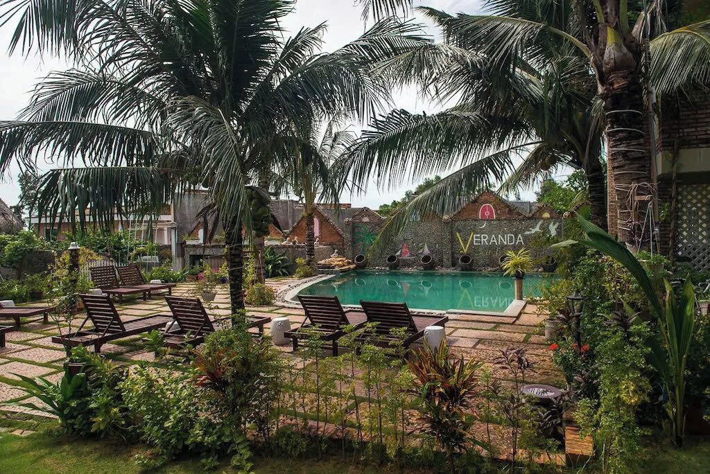 Deluxe Room, Garden View | Pool | Outdoor pool