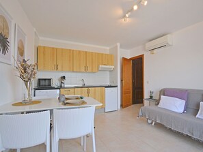 Unclassified image, 5 of 26, button - Apartment  by Interhome (Capdepera)