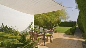 Outdoor dining - Bennassar by Interhome (Inca)