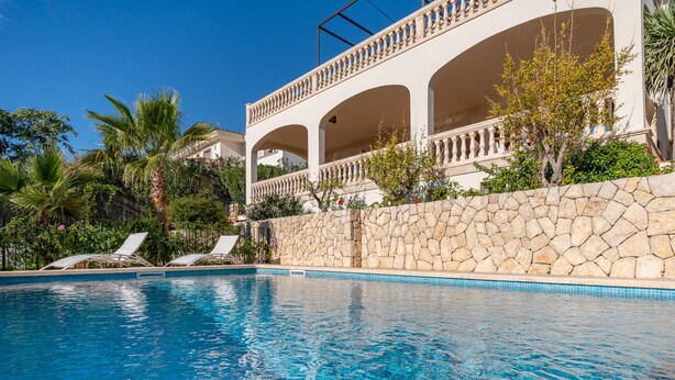Unclassified image, 1 of 38, button - VILLA BENDINAT 10 - by Priority Villas by Interhome (Bendinant)