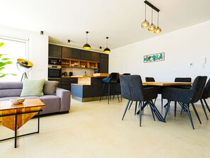 Unclassified image, 5 of 56, button - Primosten Hills - North by Interhome (Primošten)